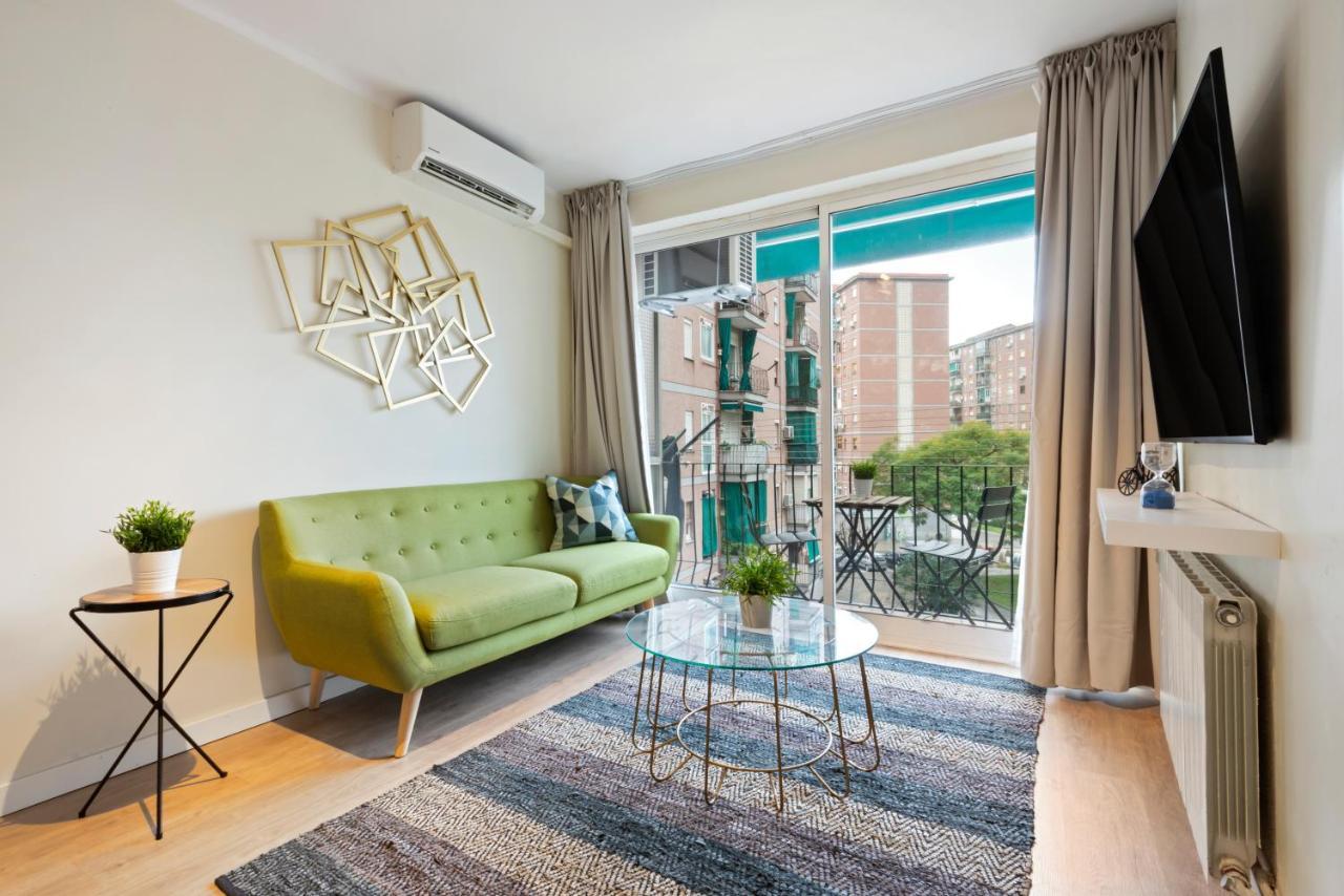 Tendency Apartments Forum 4 Сан-Адріа-де-Бесос Екстер'єр фото